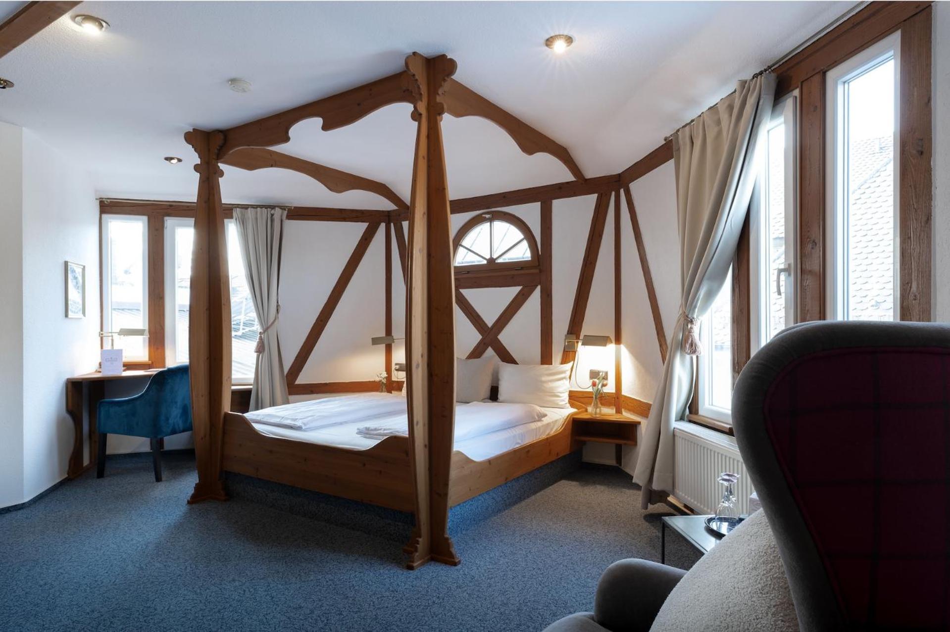 Landhotel 3Kronen Adelsdorf Kültér fotó
